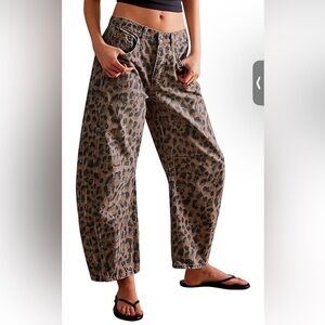 Leopard Barrel Jeans; Small; NWOT. Not Name Brand. Stretchy.